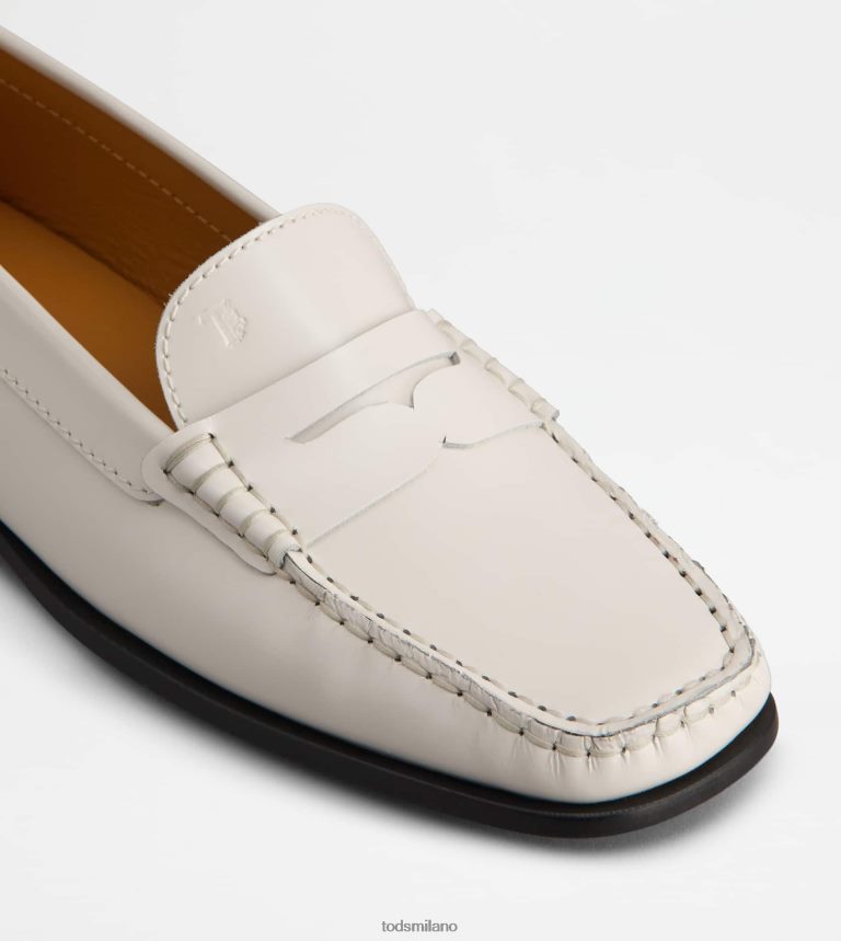 donnebianco Tod's mocassino gommino da città in pelle P66X8B72