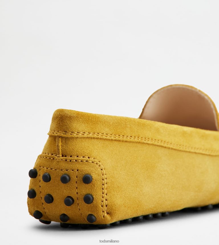 donnegiallo Tod's gommino mocassino in pelle scamosciata P66X8B108