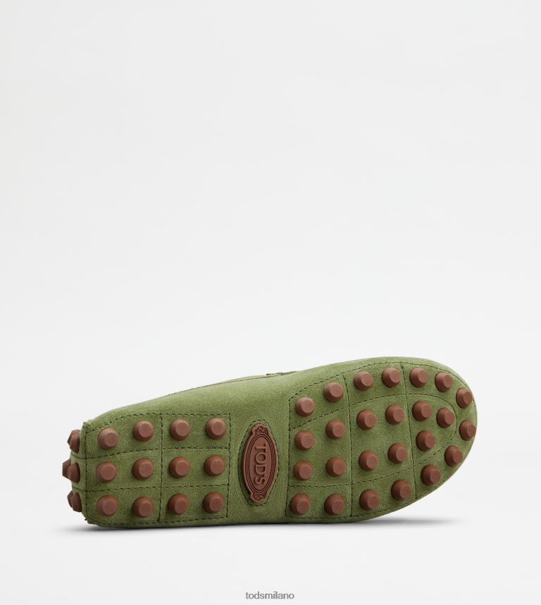 donneverde Tod's gommino a bolle in camoscio P66X8B90