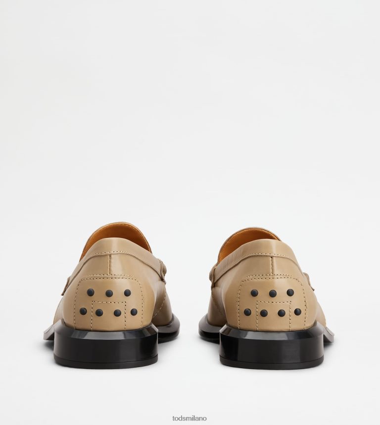 donnebeige Tod's mocassini in pelle P66X8B37