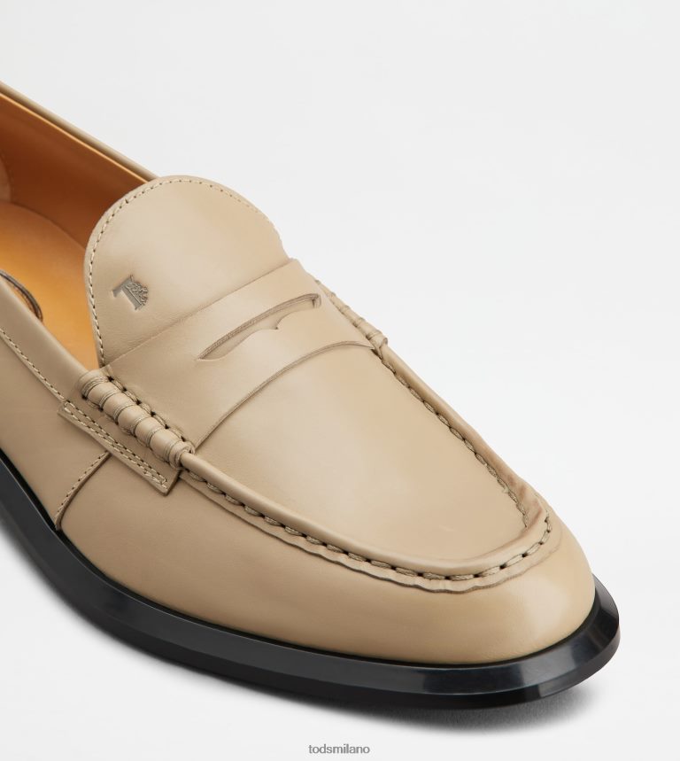 donnebeige Tod's mocassini in pelle P66X8B37