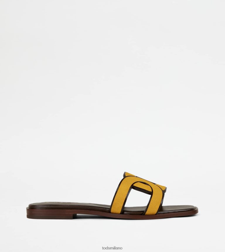 donnegiallo Tod's sandali in pelle scamosciata P66X8B217