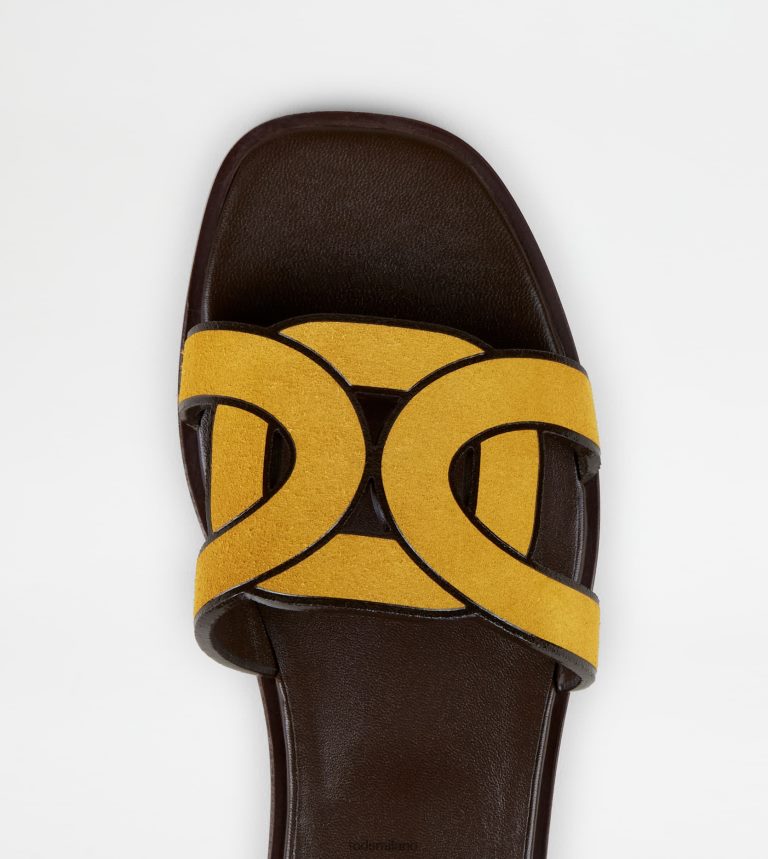 donnegiallo Tod's sandali in pelle scamosciata P66X8B217