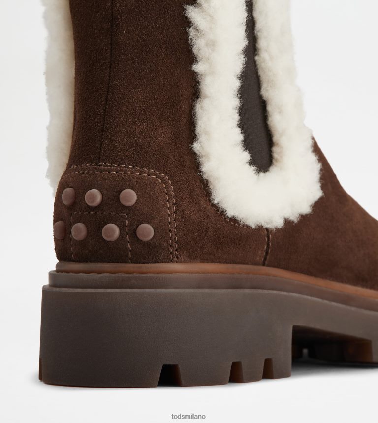 donnemarrone Tod's stivali chelsea in pelle scamosciata e montone P66X8B176