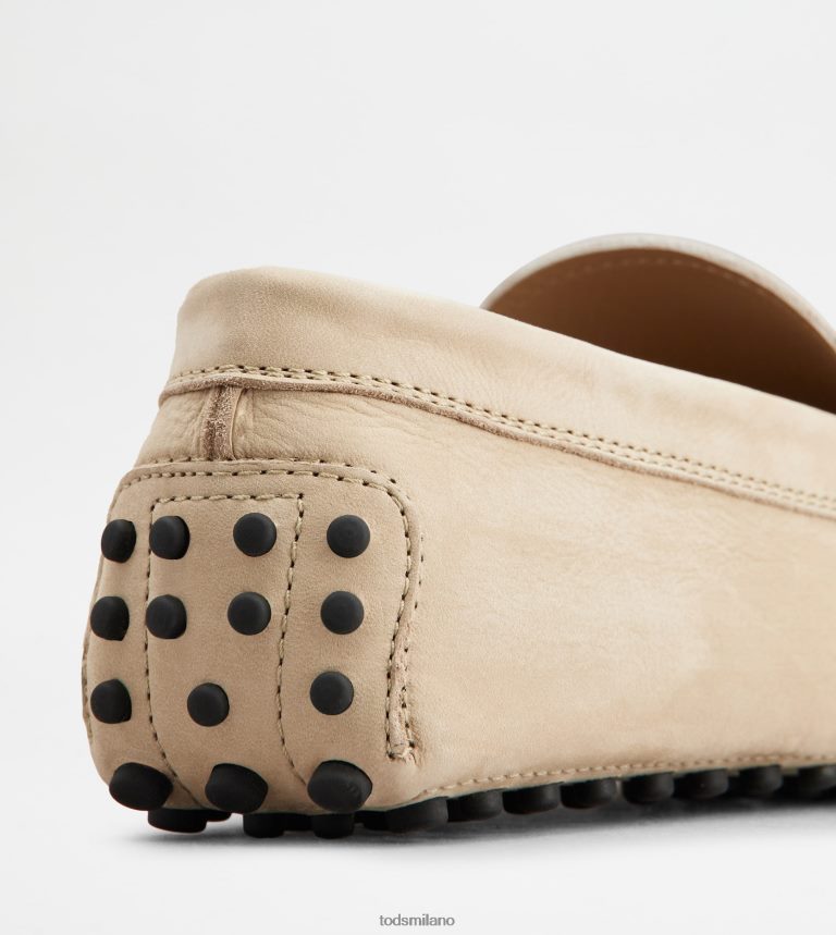 uominibeige Tod's gommino mocassino in nabuk P66X8B774