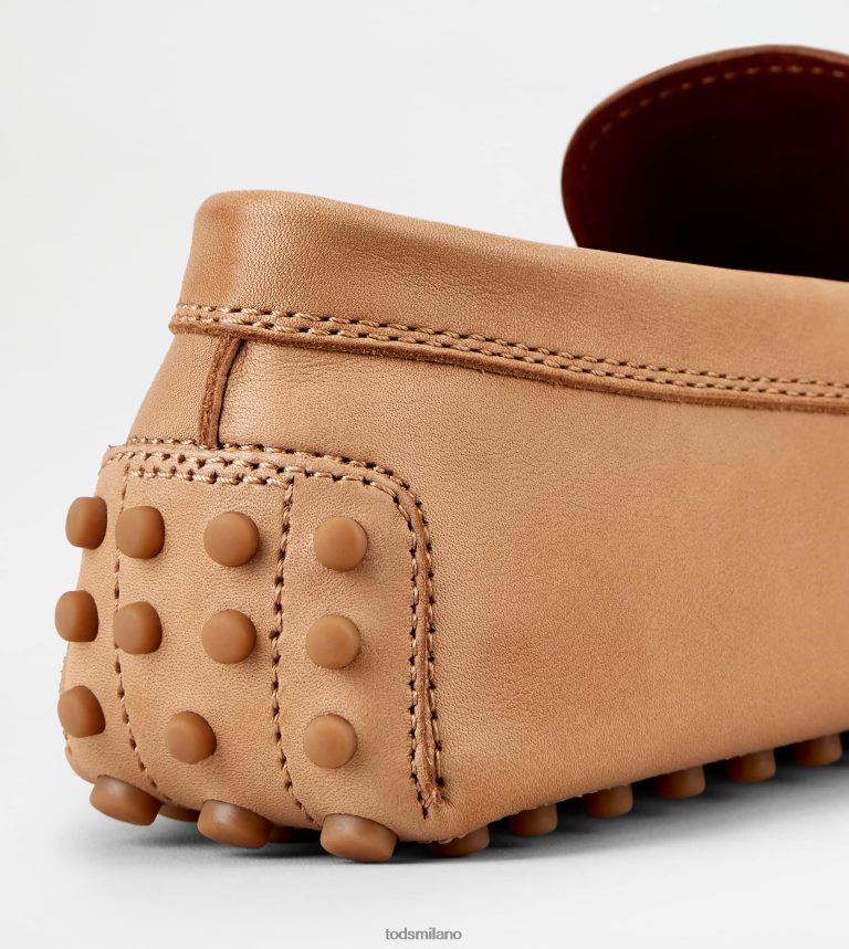 uominibeige Tod's gommino mocassino in pelle P66X8B729
