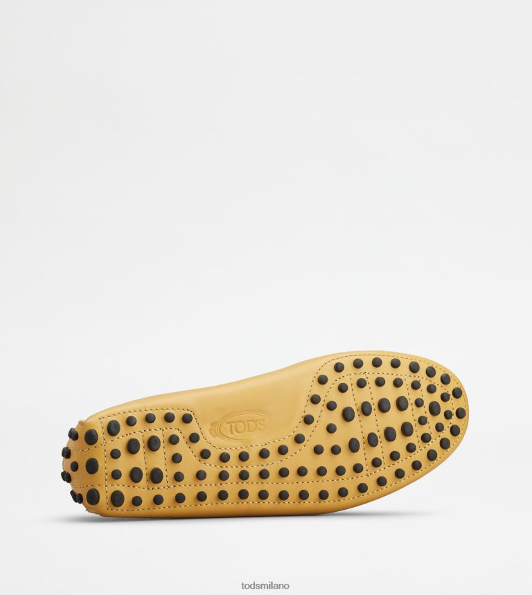 uominigiallo Tod's gommino mocassino in pelle P66X8B731