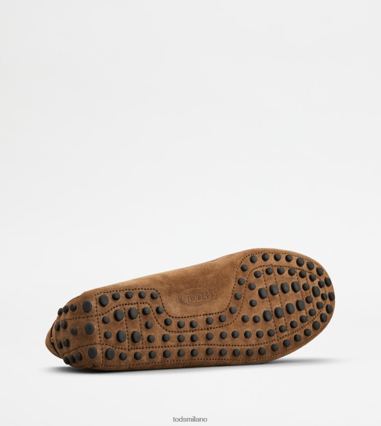 uominimarrone Tod's gommino mocassino in pelle scamosciata P66X8B732
