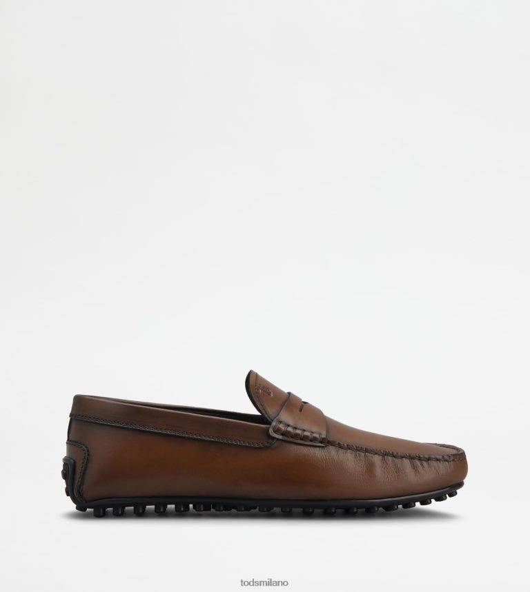 uominimarrone Tod's mocassino gommino da città in pelle P66X8B754