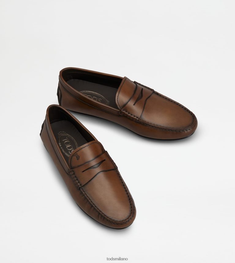 uominimarrone Tod's mocassino gommino da città in pelle P66X8B754