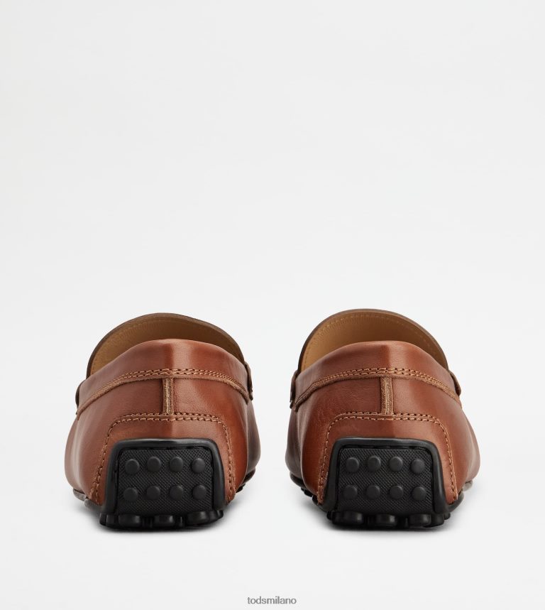 uominimarrone Tod's mocassino gommino da città in pelle P66X8B770