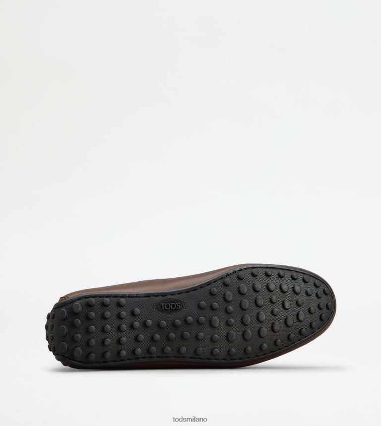 uominimarrone Tod's mocassino gommino da città in pelle P66X8B771