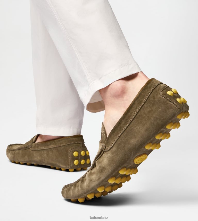 uominiverde giallo Tod's gommino a bolle in camoscio P66X8B711