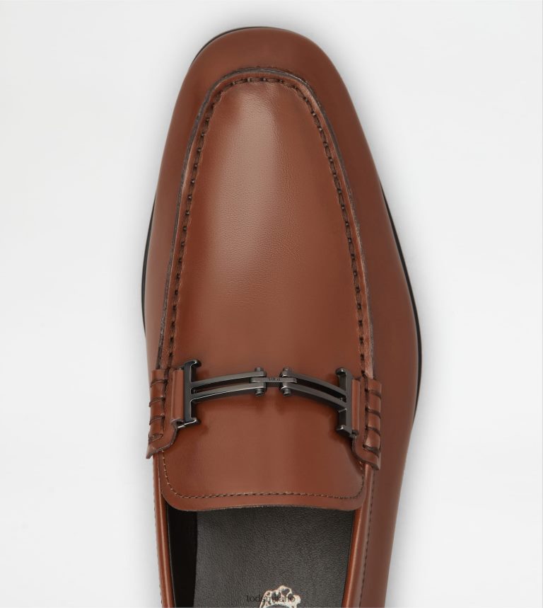 uominimarrone Tod's mocassini in pelle P66X8B705