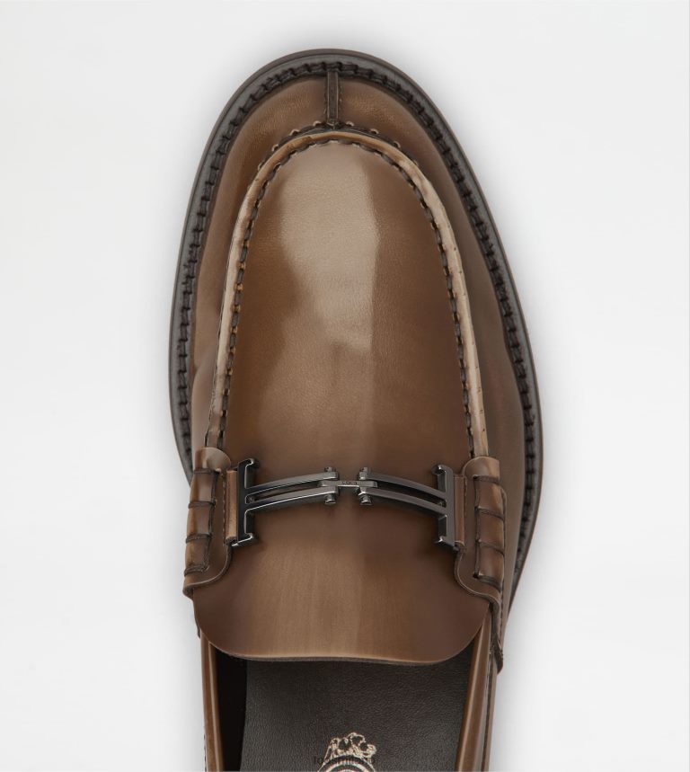 uominimarrone Tod's mocassini in pelle P66X8B706