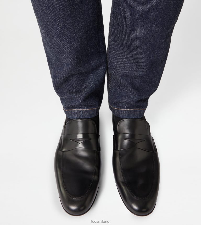 uomininero Tod's mocassini in pelle P66X8B659