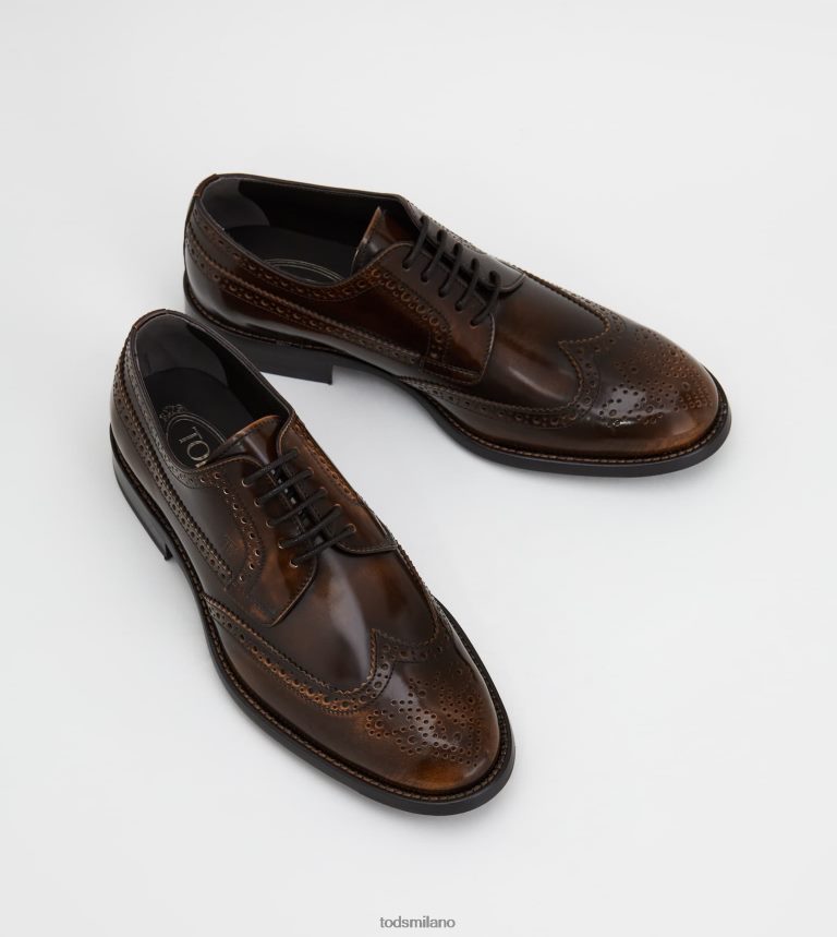 uominimarrone Tod's stringate in pelle P66X8B824
