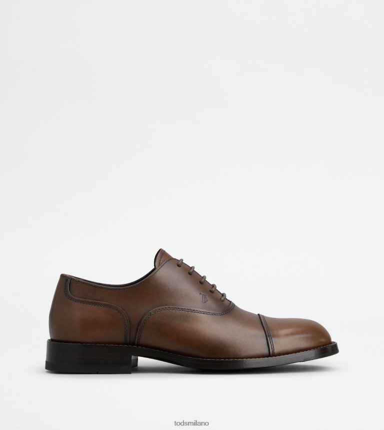 uominimarrone Tod's stringate in pelle P66X8B825
