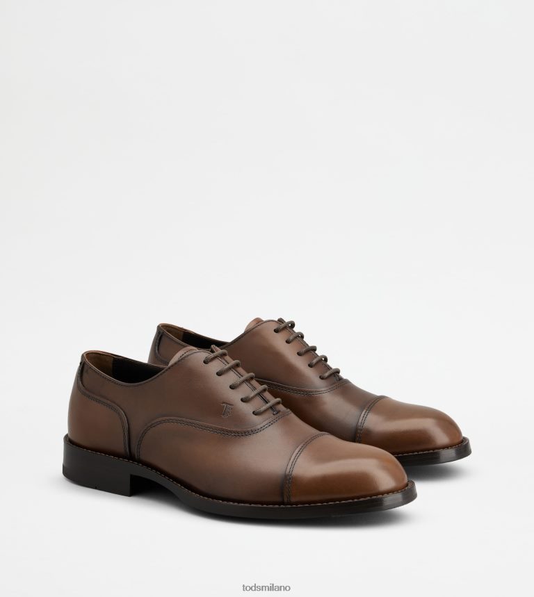 uominimarrone Tod's stringate in pelle P66X8B825