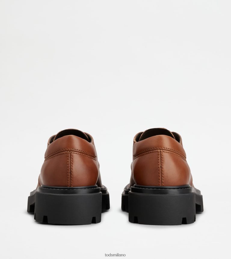 uominimarrone Tod's stringate stringate in pelle P66X8B829