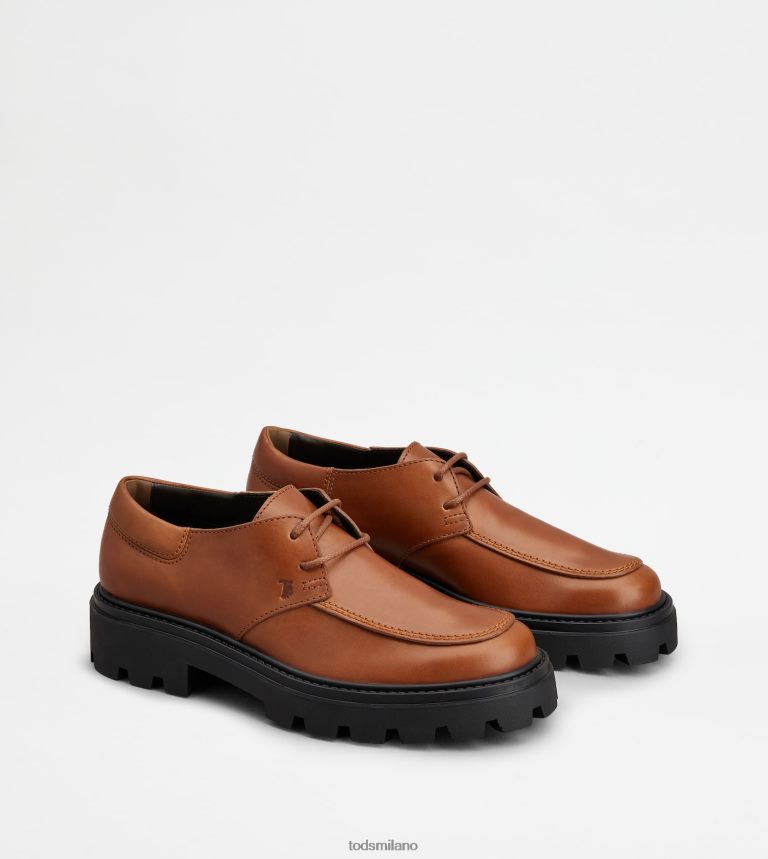 uominimarrone Tod's stringate stringate in pelle P66X8B829