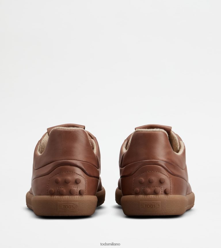 uominimarrone Tod's sneakers con linguetta in pelle P66X8B832