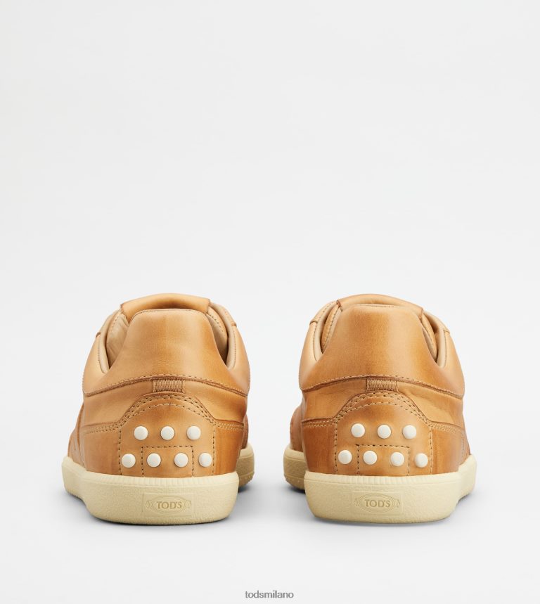uominimarrone Tod's sneakers con linguetta in pelle P66X8B884