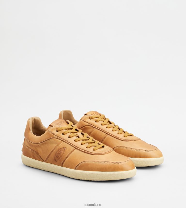 uominimarrone Tod's sneakers con linguetta in pelle P66X8B884