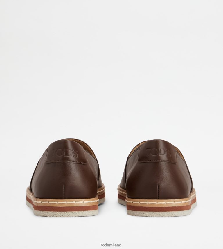 uominimarrone Tod's slip-on in pelle P66X8B896