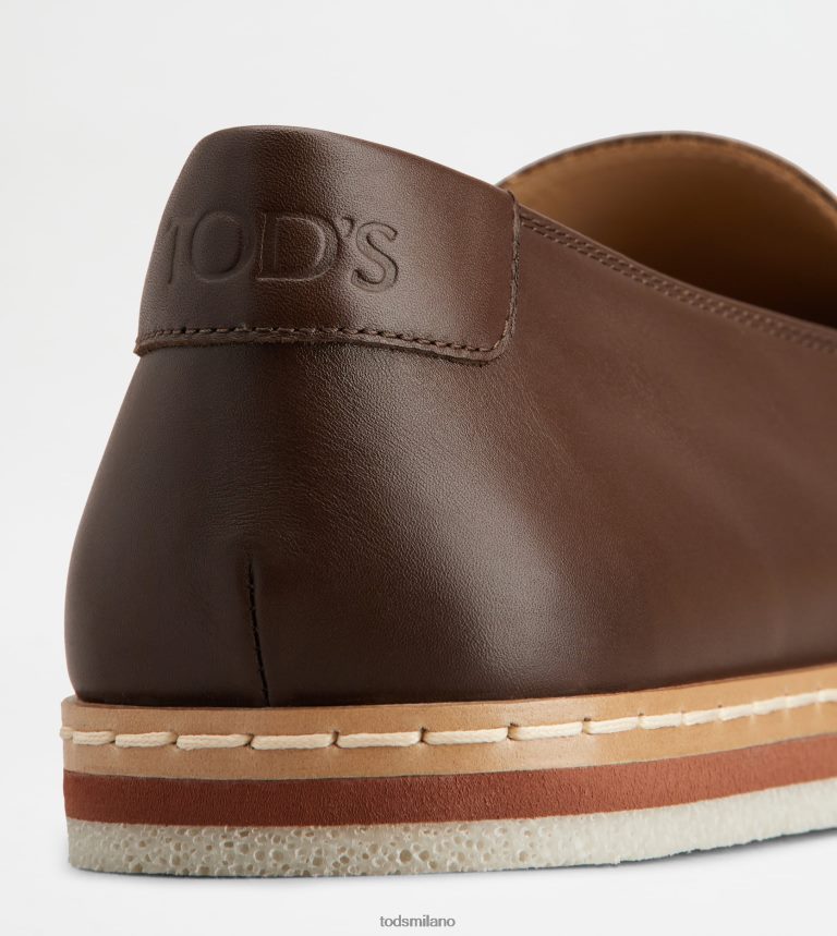 uominimarrone Tod's slip-on in pelle P66X8B896
